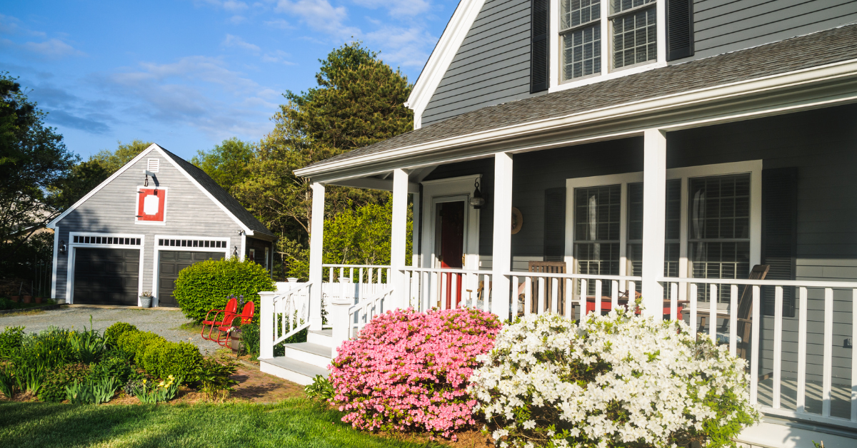 Guide to Buying a Home in Spring: What You Need to Know